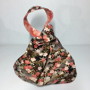 Floral Knot Bag