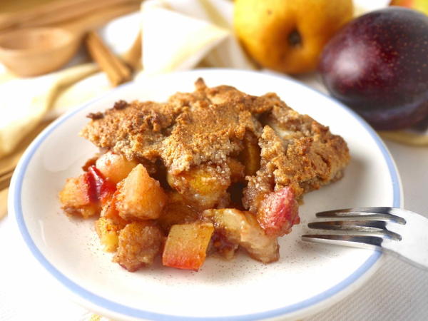 Plum Pear and Apple Crumble
