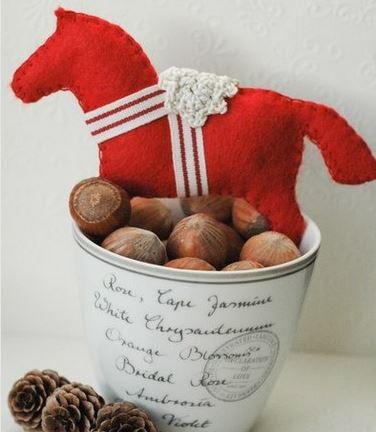 Swedish Dala Horse Felt Ornament Swedish Dala Horse Felt Ornament