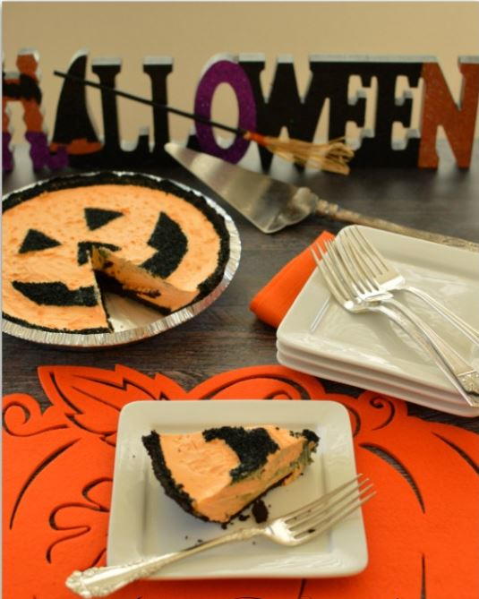 Jack O Lantern No-Bake Cheesecake Jack O Lantern No-Bake Cheesecake
