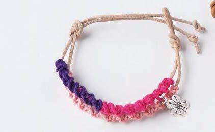 How to Tie a Right Spiral Macrame Knot How to Tie a Right Spiral Macrame Knot