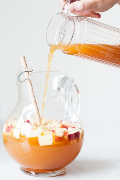 Caramel Apple Sangria