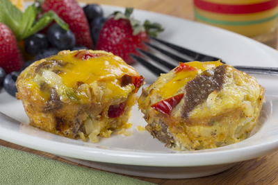 Philly Cheese Steak Omelet Cups