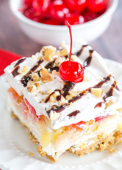 Layered No-Bake Banana Split Dessert