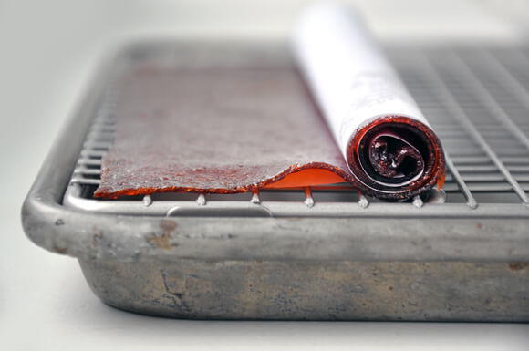 Strawberry Homemade Fruit Roll-Ups Strawberry Homemade Fruit Roll-Ups