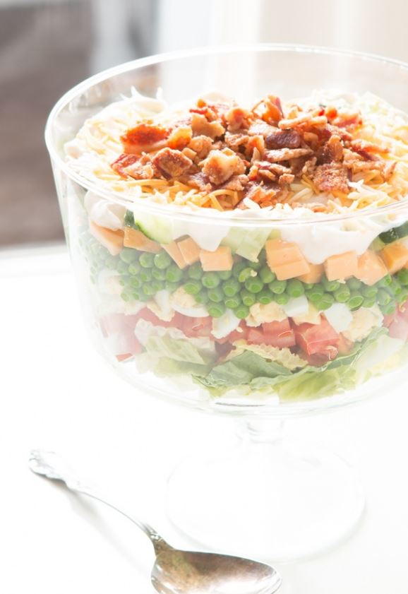 Old Fashioned 7 Layer Pea Salad