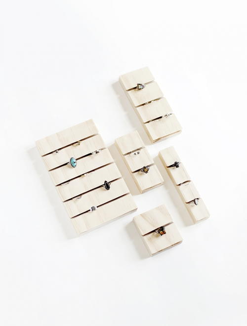 Easy Wooden DIY Organizer Easy Wooden DIY Organizer