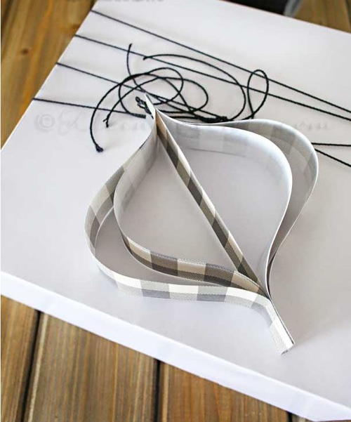 Chilly Checkered Gift Ornaments Chilly Checkered Gift Ornaments