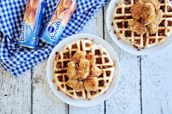 Fried Chicken Waffles with Bacon Fried Chicken Waffles with Bacon