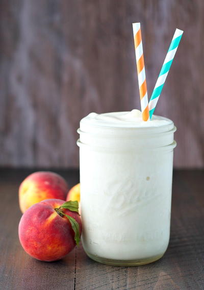 Peaches and Cream Protein Smoothie Peaches and Cream Protein Smoothie