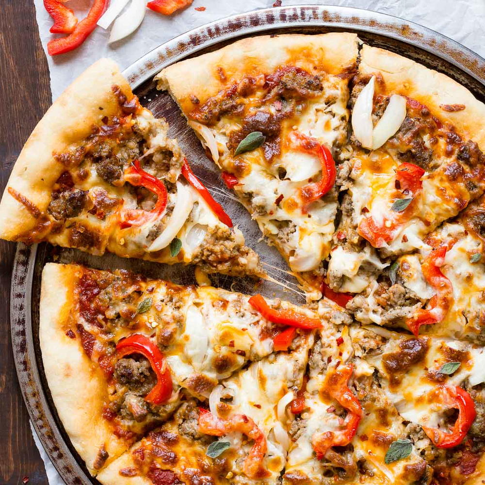 Spicy Sausage Pizza | FaveSouthernRecipes.com
