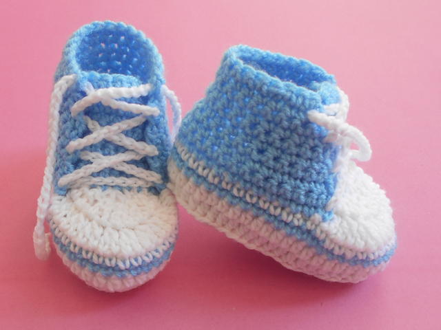 converse baby booties knitting pattern