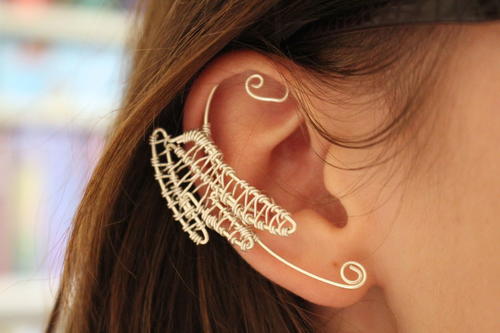 Whimsical Wire Wings Ear Cuff