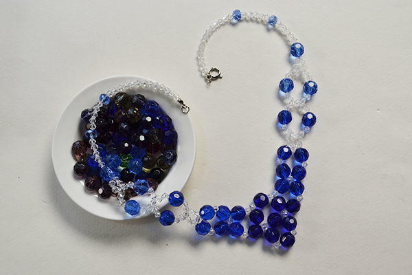 Blue Crystal Necklace Pattern Blue Crystal Necklace Pattern