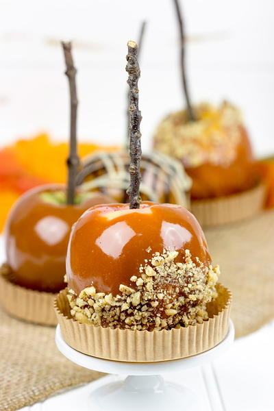 Homemade Caramel Apples Homemade Caramel Apples