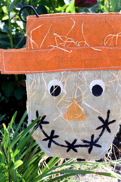 Fun Garden Scarecrow DIY Flag Fun Garden Scarecrow DIY Flag
