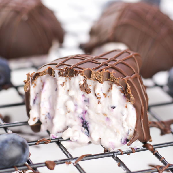 Blueberry Cream Cheese Truffles Blueberry Cream Cheese Truffles
