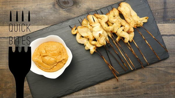 Chicken Satay Skewers with Peanut Sauce Chicken Satay Skewers with Peanut Sauce