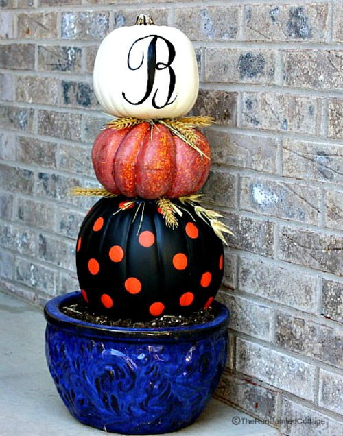Easy Tutorial For Stacking Faux Pumpkins Easy Tutorial For Stacking Faux Pumpkins