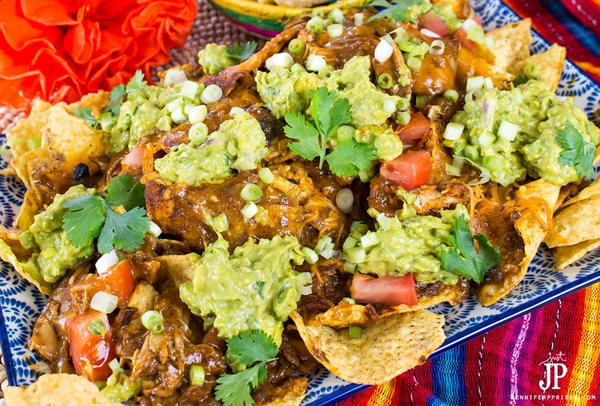 Chicken Mole Nachos with Creamy Guacamole Chicken Mole Nachos with Creamy Guacamole
