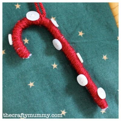 DIY Candy Cane Ornaments with Yarn DIY Candy Cane Ornaments with Yarn