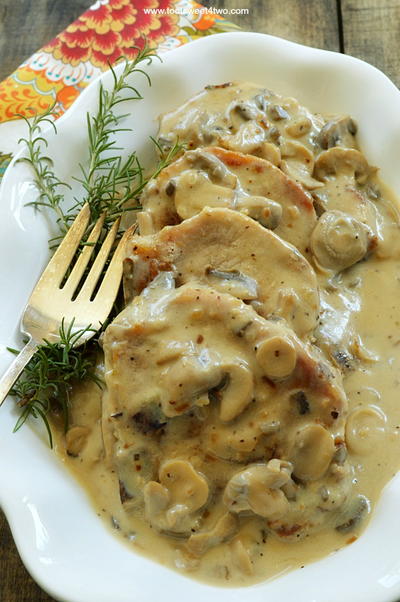 Easy Cream of Mushroom Pork Chops Easy Cream of Mushroom Pork Chops
