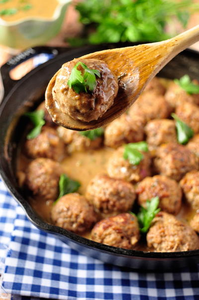 Swedish Meatballs with Gravy