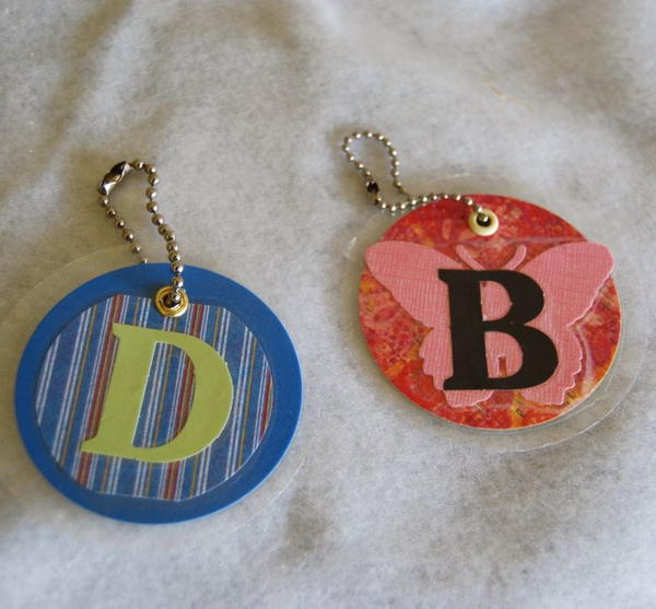 Last-Minute Monogrammed Gift Tag Ideas Last-Minute Monogrammed Gift Tag Ideas