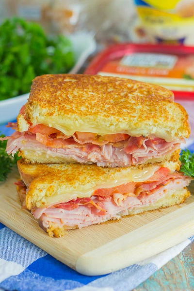 Grilled Ham and Swiss Sandwich Grilled Ham and Swiss Sandwich