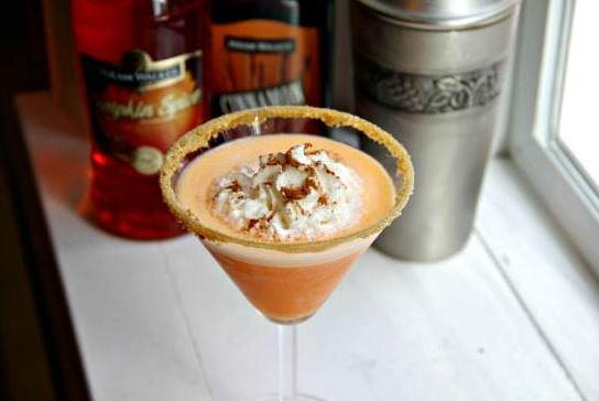 Pumpkin Cheesecaketini Pumpkin Cheesecaketini