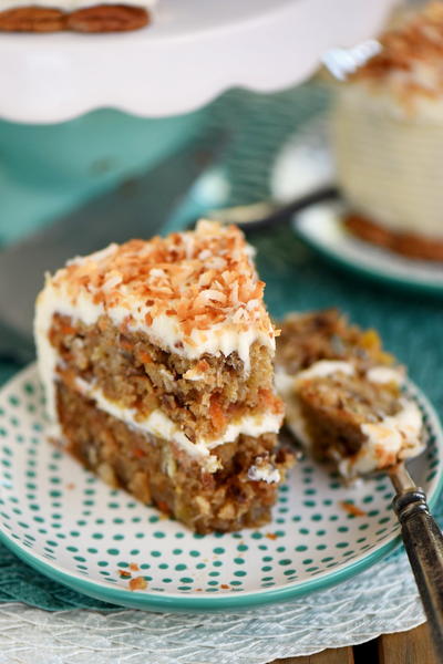 Easy Slow Cooker Carrot Cake Easy Slow Cooker Carrot Cake