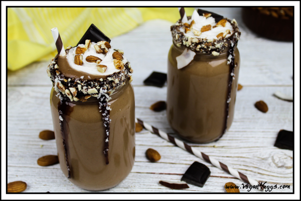 Vegan Almond Joy Smoothie Vegan Almond Joy Smoothie