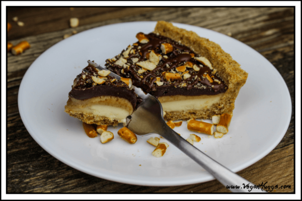 Vegan Snickers Cream Pie Vegan Snickers Cream Pie