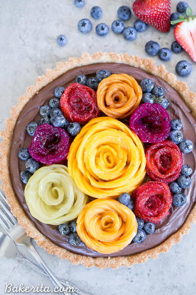 Chocolate Mousse Tart with Coconut Crust Fresh Fruit Flowers Chocolate Mousse Tart with Coconut Crust + Fresh Fruit Flowers