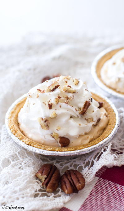 Lighter Pumpkin Pecan Cream Pie Lighter Pumpkin Pecan Cream Pie
