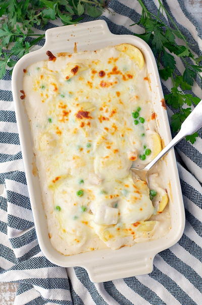 Dump-and-Bake Chicken Ravioli in Alfredo Sauce Dump-and-Bake Chicken & Ravioli in Alfredo Sauce