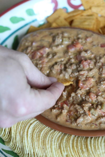 Spicy Chipotle Cheeseburger Dip Spicy Chipotle Cheeseburger Dip