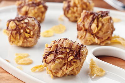 Peanut Cornflake Cookies