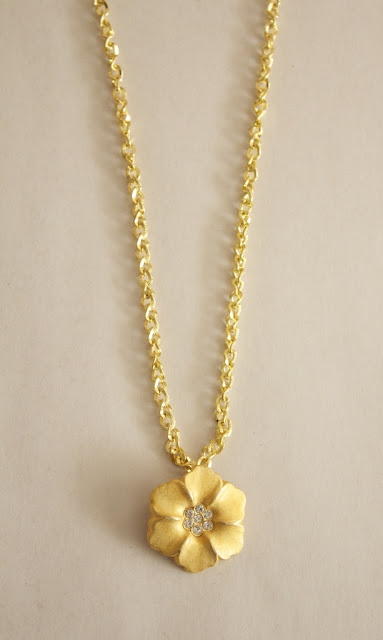 5-Minute Paperclip DIY Pendant 5-Minute Paperclip DIY Pendant