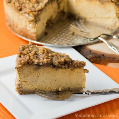 Streusel Topped Pumpkin Cheesecake