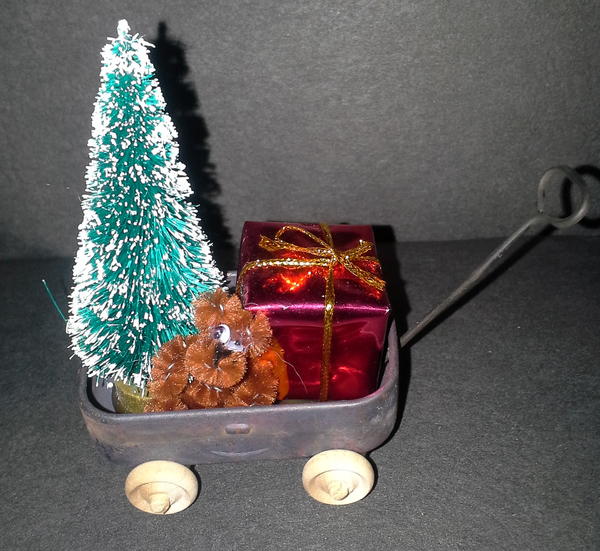 Mini Wagon Ornament