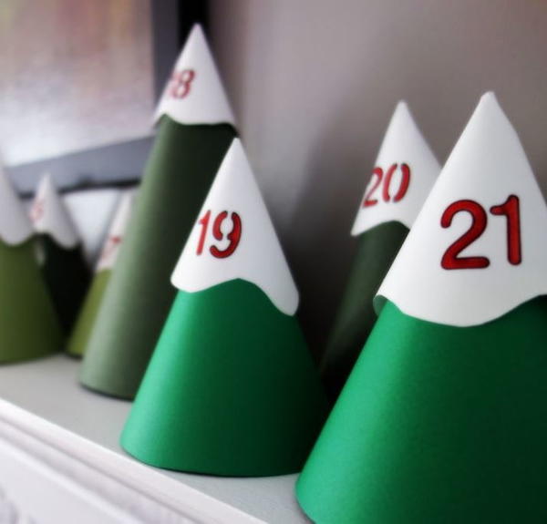 Snowy Forest Christmas Countdown Craft Snowy Forest Christmas Countdown Craft