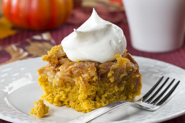 Butterscotch Pumpkin Swirl Cake
