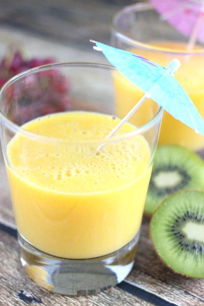 Vanilla Mango Tropical Smoothie Vanilla Mango Tropical Smoothie