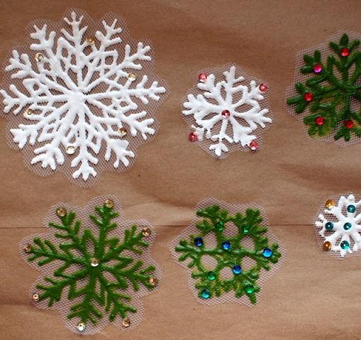 Glistening Snowflake DIY Window Clings Glistening Snowflake DIY Window Clings
