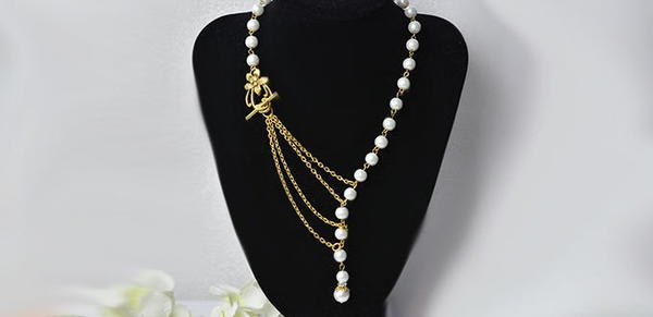 Simple Chains and Pearls Homemade Necklace Simple Chains and Pearls Homemade Necklace