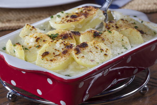 Simple Scalloped Potatoes