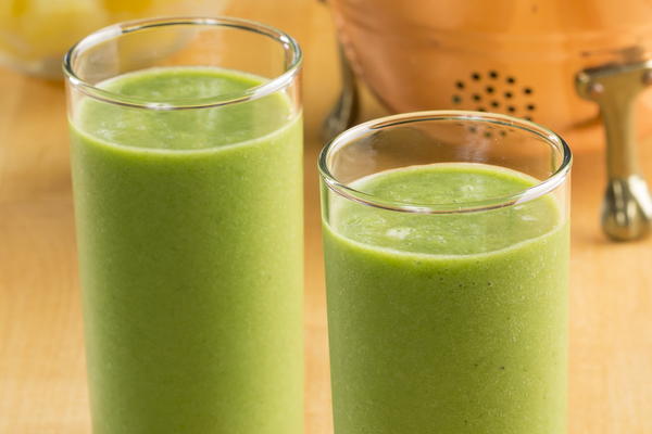 Tropical Green Smoothie