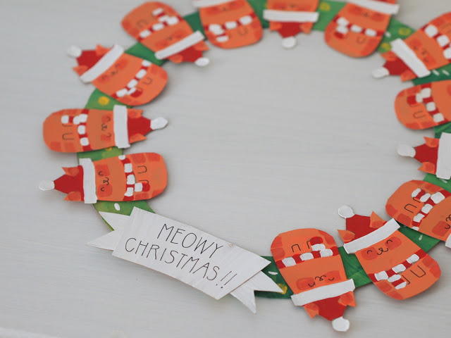 Meowy Christmas Paper Wreath Meowy Christmas Paper Wreath