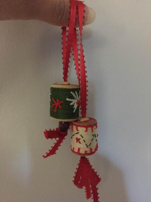 Wooden Spools Christmas Ornaments Wooden Spools Christmas Ornaments